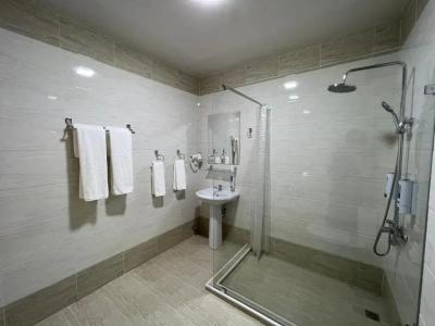 The Loft Guest house - 24