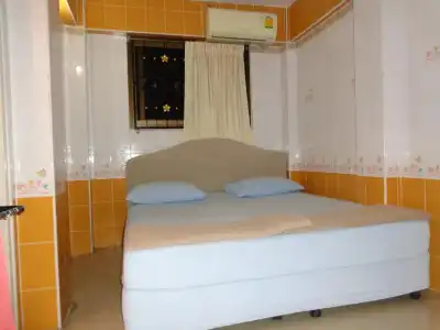 At Home Guest House - 1