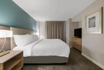 Staybridge Suites Chesapeake by IHG - 31