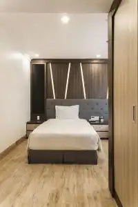 Seven Seas and Apartment - 84