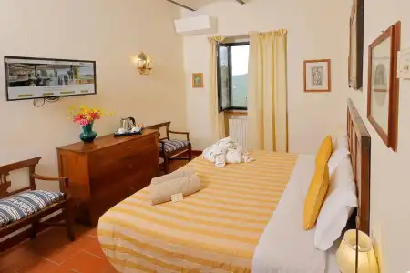 Relais Vignale & Spa - 4