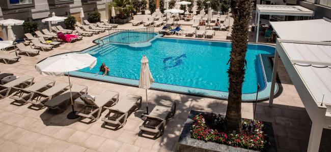 Pebbles Resort - 44
