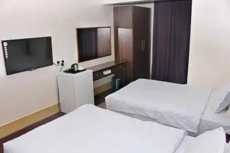 Delmon Apartments - 26