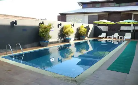 Le Naview @Prasingh - 19