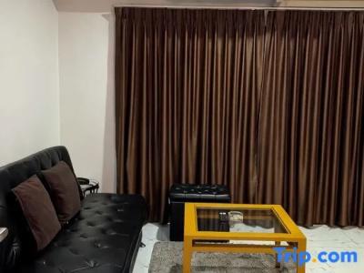 Mall Suites - 306