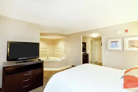 Hilton Garden Inn Toronto/Brampton - 3
