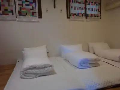 Bukchon Guest House - 1