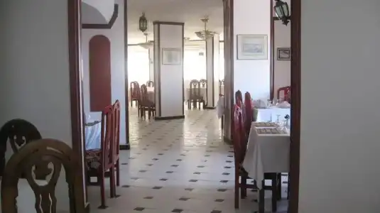 Sara - 16