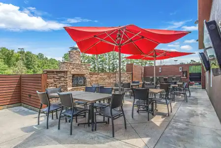 DoubleTree by Hilton Columbus - 22