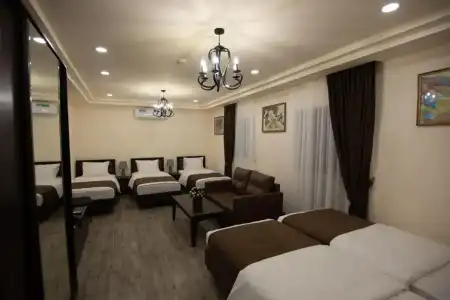 Boutique Living - 17