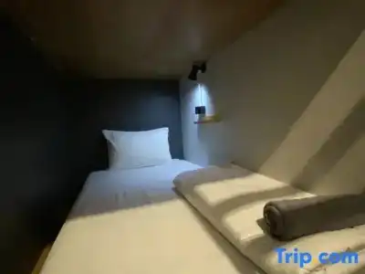 Ekanek Hostel Bangkok - Adults Only - 24