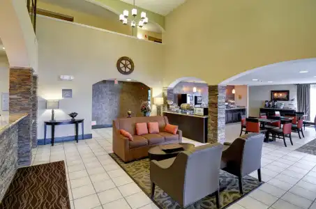 Comfort Suites Austin Airport - 34