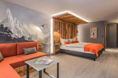 Basecamp - 108