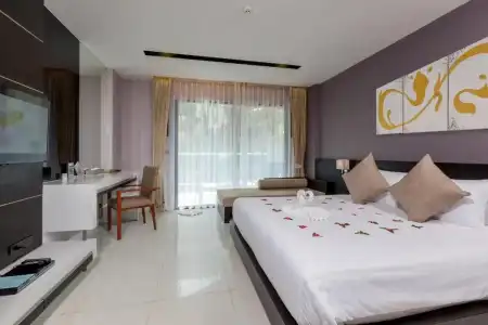 The Charm Resort Phuket - 46