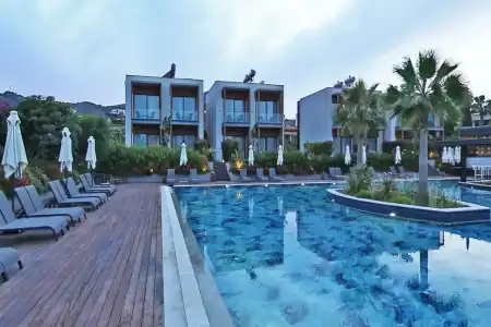 Celeste Bella Luxury & Spa - 13