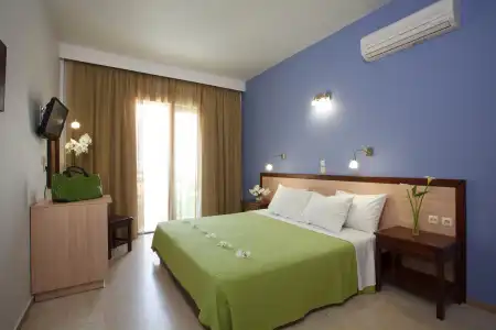 Sofia - 20