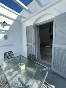 Zoumis Residence - 258