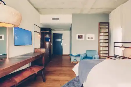 South Congress - 54