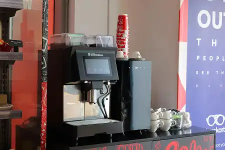 Radisson Red, Dubai Silicon Oasis - 9