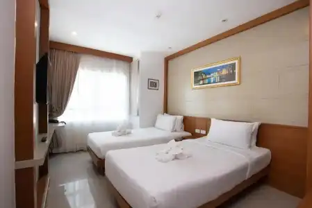 The Patong Center - 39