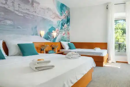Newly Renovated Kastil - 65