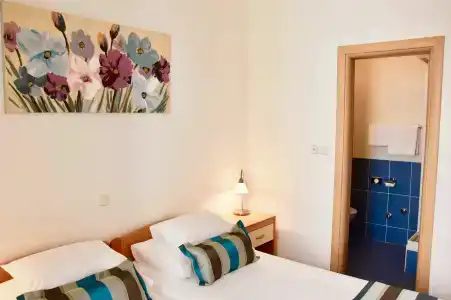 Apartment 3 Beaches With Free Parking - 26