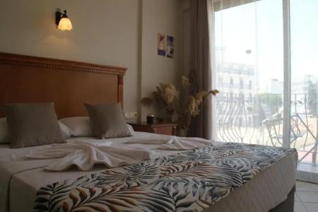 Rosy Suites - 50