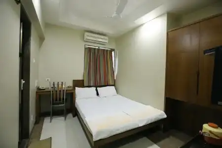 Bombay International - 12