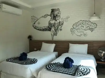 Koh Ngai Paradise Beach Resort - 19