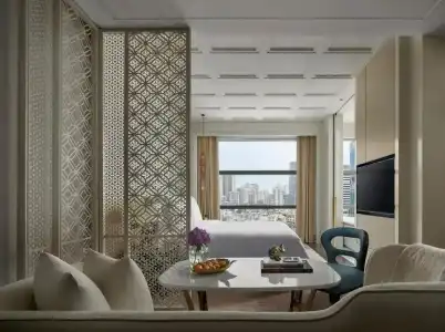 Rosewood Bangkok - 33