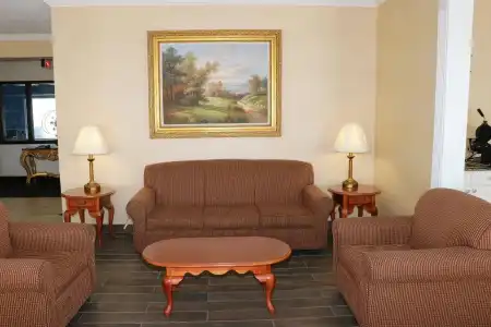 Quality Inn Evansville Eastland Area - 22