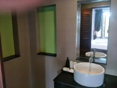 Lanta Intanin Resort - 8