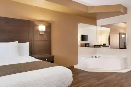 Days Inn Leamington - 2