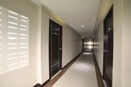 Gold Airport Suites - 16