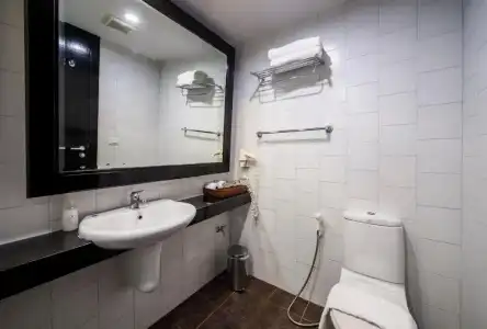 Lokal Phuket - 8