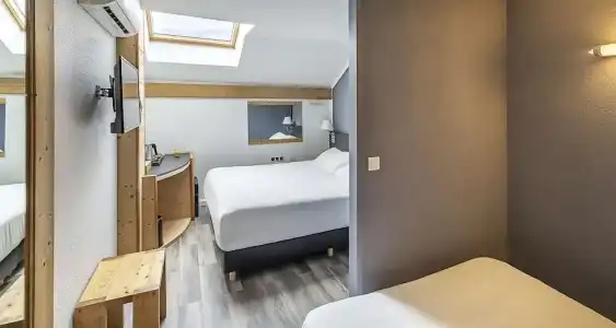 Sure by Best Western Annecy - 71