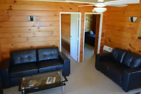 Cedarwood Lakeside Motel & Conference Venue - 62