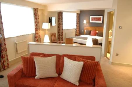 Birmingham Strathallan, BW Signature Collection - 113
