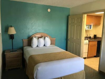Tropical Winds Resort - 151