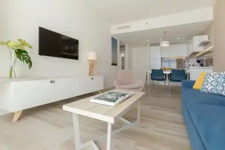 Romana Beach Apartments - 42