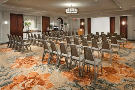 Moana Surfrider, A Westin Resort & Spa, Waikiki Beach - 40