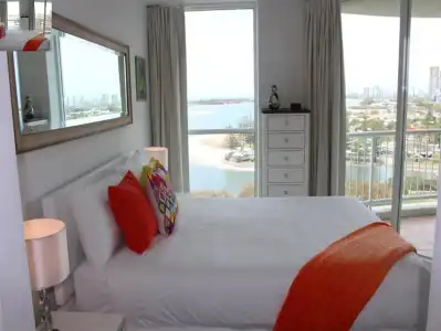 Crystal Bay on the Broadwater - 87