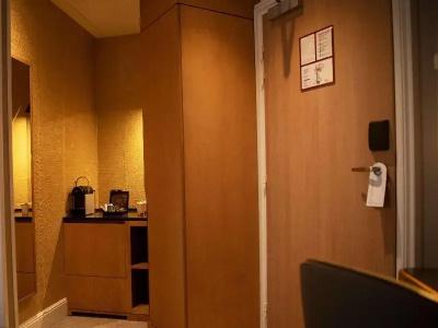 Mercure - 43