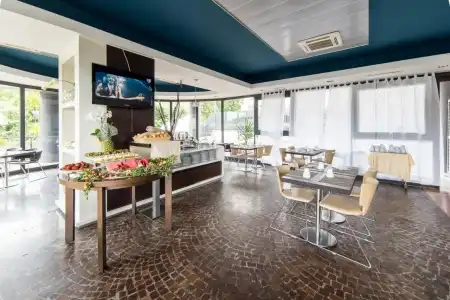Sotel Nomentana - 17