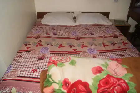 Rosebud & Resort - 2