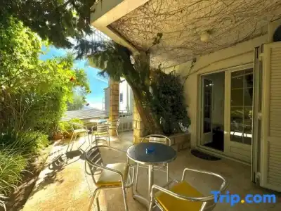 Sun Rose Apartments - 223