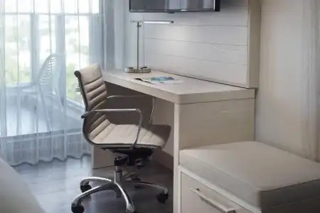 Courtyard by Marriott Miami Coconut Grove - 33