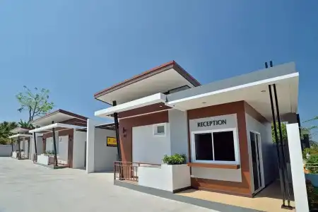 The Rich Resort - 9