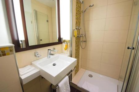 Best Western Kaiserhof - 49