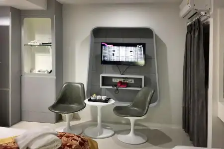 Top High Airport Link - 6